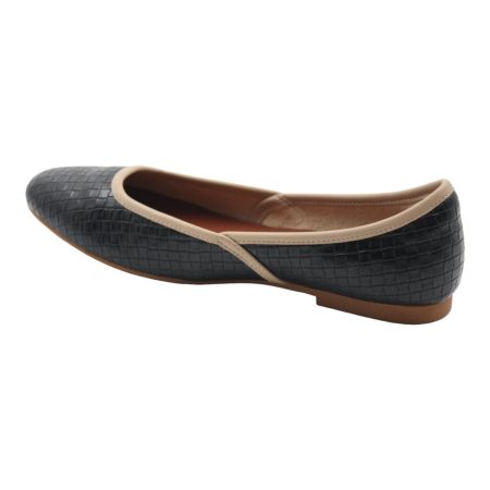 Vegan leather black flats