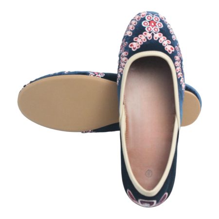 Blue velvet flats with red petals