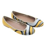 Comfortable flats with tiger stripe